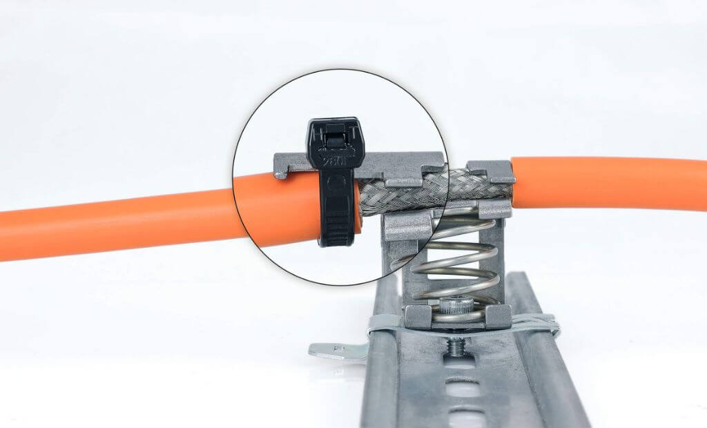 EMV Schirmklemme SKZ mit integrierter Zugentlastung